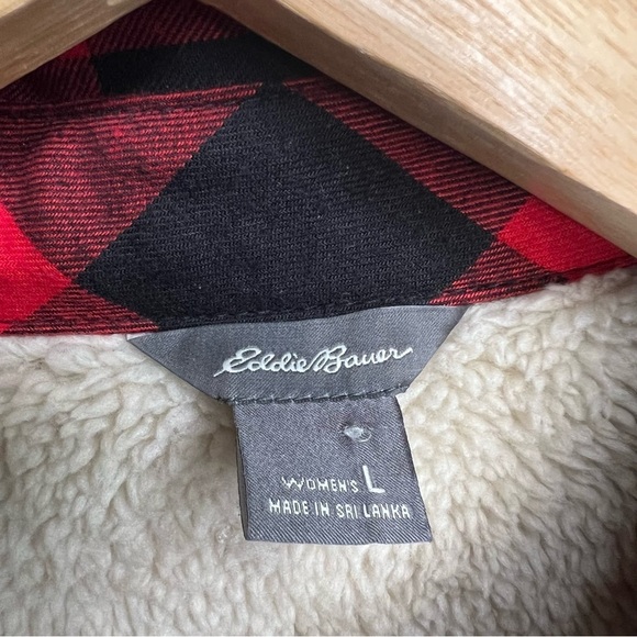 Eddie Bauer Women's Flannel Fleece Lined Button Up Shirt Red Black Plaid Size L - Picture 2 of 8